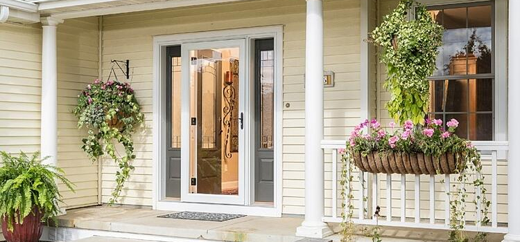 screen door installation in Burlingame